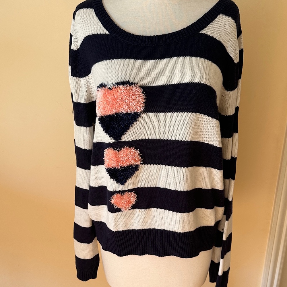 Marilyn Monroe Navy and Cream Heart Sweater